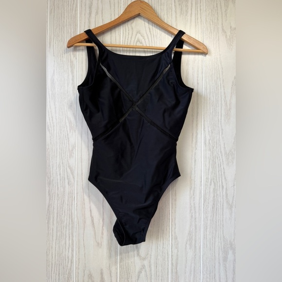 Anne Cole Collection One Piece Swimsuit Black with Mesh Size 10 EUC - Picture 1 of 4
